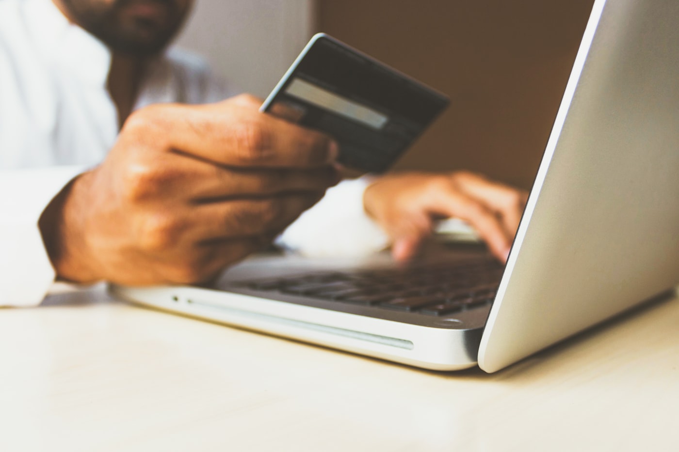 E-Commerce & DTC